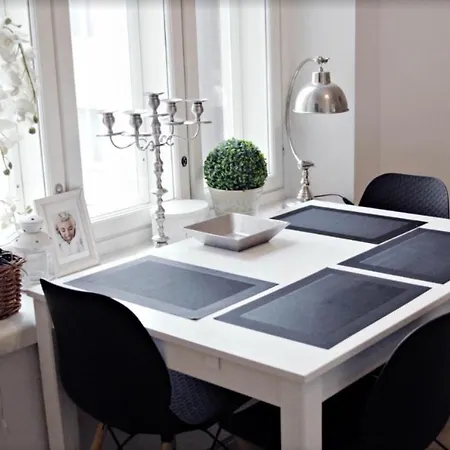 Apartamento Scandinavian Home Premium Location In The Historical Heart Of Helsinki Bulevardi