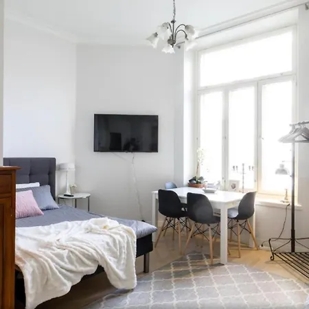 Scandinavian Home Premium Location In The Historical Heart Of Helsinki Bulevardi *