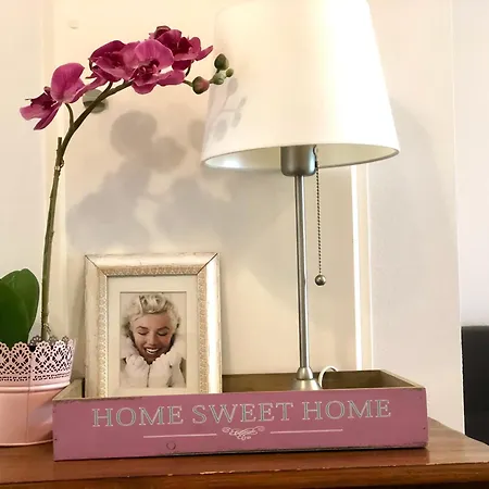 Scandinavian 21 In Heard Apartamento *