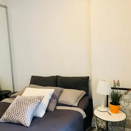 Scandinavian Home Premium Location In The Historical Heart Of Helsinki Bulevardi *