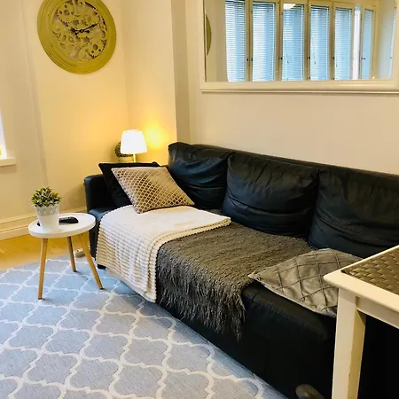 Scandinavian Home Premium Location In The Historical Heart Of Helsinki Bulevardi Apartament