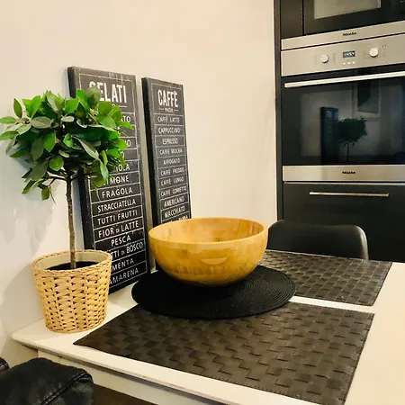 Scandinavian Home Premium Location In The Historical Heart Of Helsinki Bulevardi Apartament Helsinki