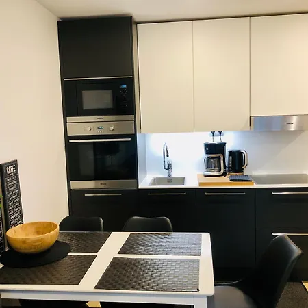 Scandinavian Home Premium Location In The Historical Heart Of Helsinki Bulevardi *
